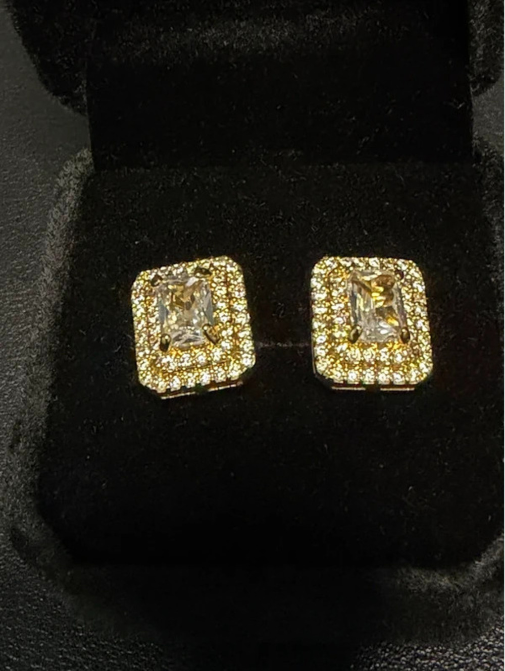#714 Gold Tone Rectangular VVS CZ Halo Stud Earrings $125 Retail - Picture 3 of 3